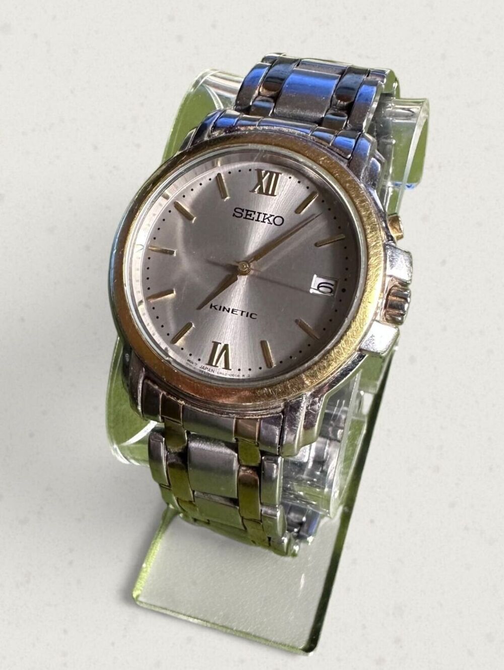 Vintage Seiko Kinetic Two-Tone Silver Gold Watch 5M62-0B20 NEW CAPACITOR